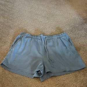H&M blue linen shorts